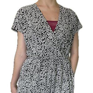 UNIQLO Women's Black and White Playsuit-Romper (size L)